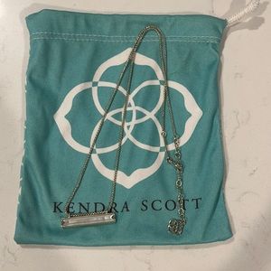 Eleanor Necklace in Ivory Mother of Pearl